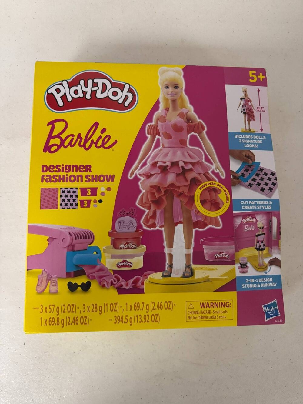Play-Doh Barbie Designer Fashion Show Playset New in Box 2-in-1 Design Studio